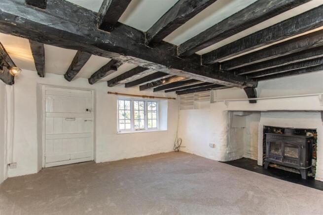 Thatch Cottage19.jpg