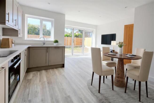 Kitchen - Dining Room - Standard - 0.jpg