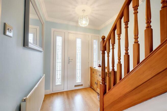 Entrance Hall_2.jpeg