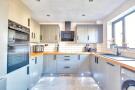 Kitchen_2.jpeg