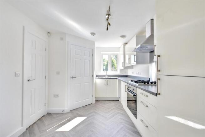 Kitchen_1.jpeg