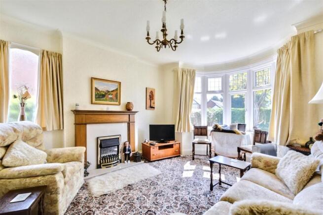 Sitting Room_1.jpeg
