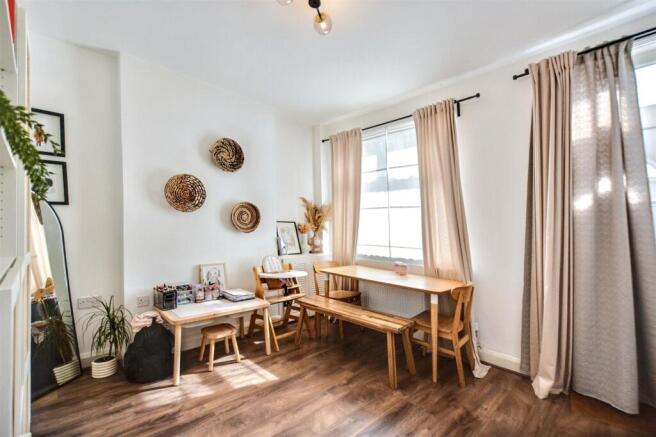 Dining Room_2.jpeg