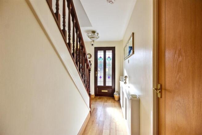 Entrance Hall_2.jpeg