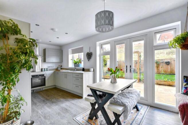 Kitchen Diner_1.jpeg