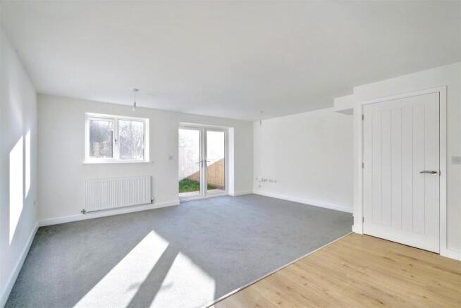 Lounge/Living Area