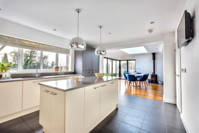 Breakfast Kitchen