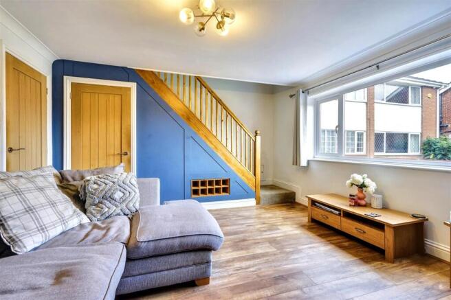 Lounge/Sitting Room