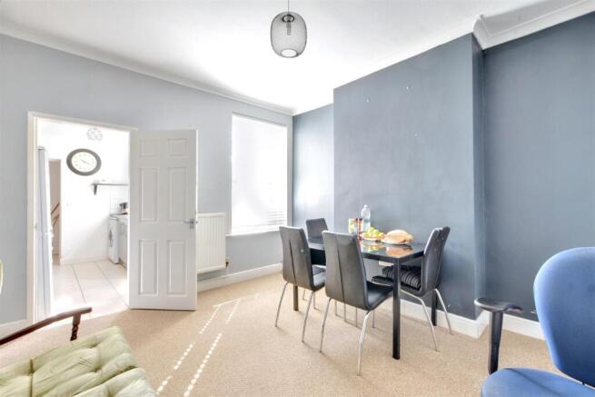 Dining Room_2.jpeg