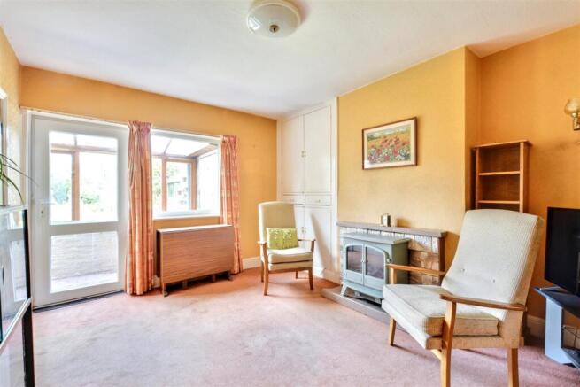 Dining/Sitting Room
