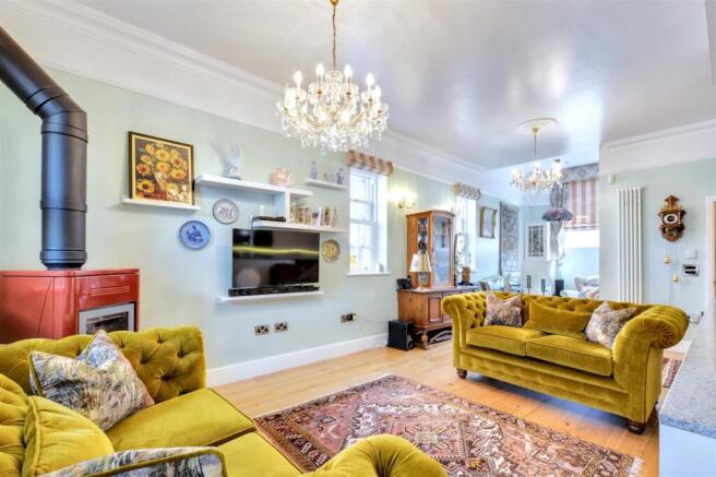 Open Plan Living/Kitchen Diner