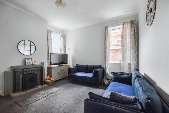 Sitting Room_1.jpeg