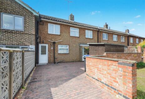 St. Chads Close, Draycott