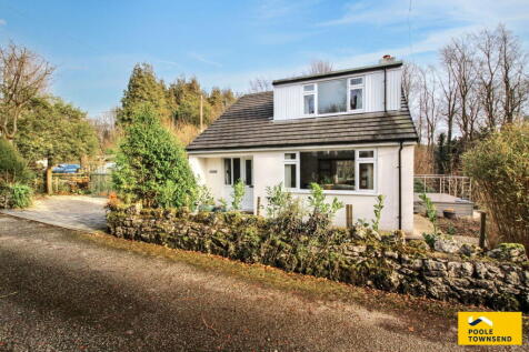 Deepdale Close, Slack Head