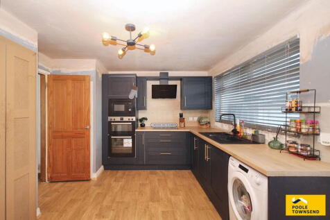 Bleaswood Road, Oxenholme, Kendal, LA9 7EY