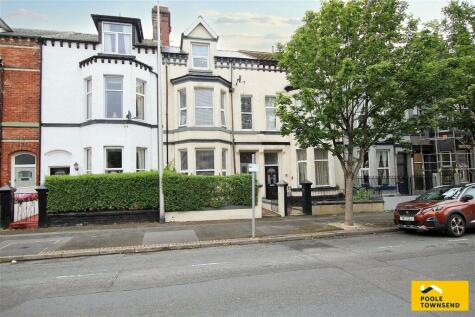 Barrow in Furness - 5 bedroom town house for sale