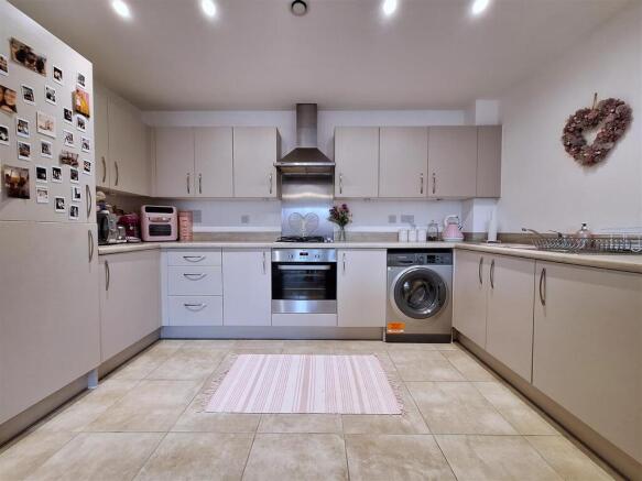 Kitchen.jpg