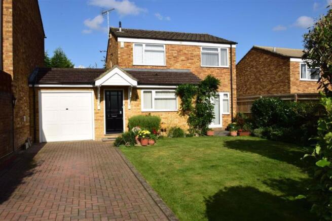 3bed Terraced House To Rent In Woburn Close Caversham