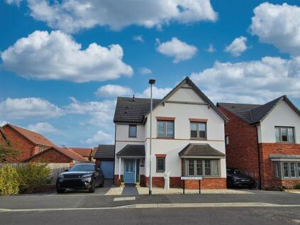 Waterfield Way, Clipstone Village
