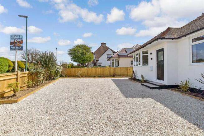 Driveway/Parking