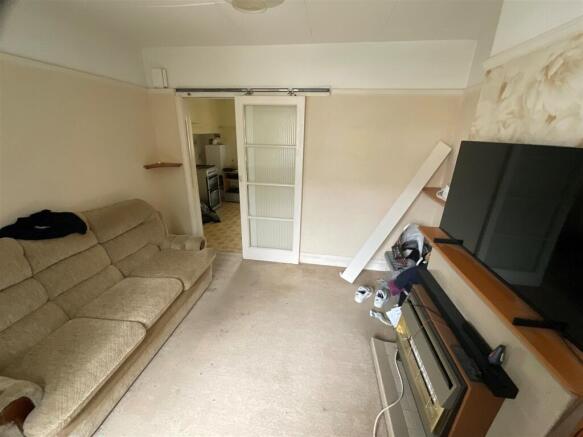 Lounge 2