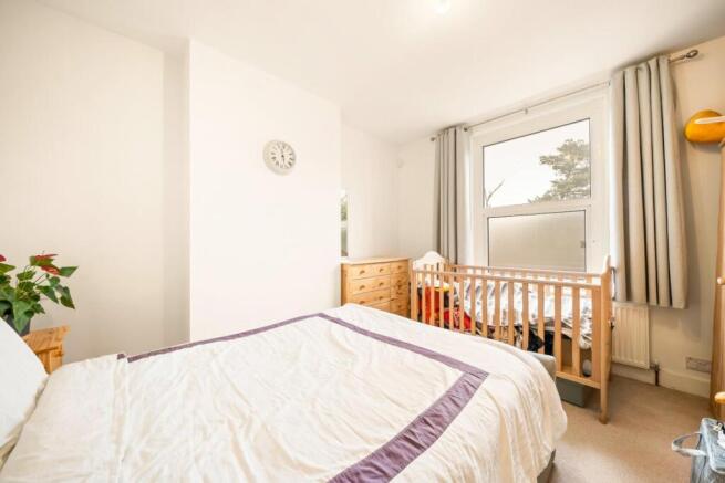 66a Merivale Road, Harrow, HA1 4BH-02.jpg