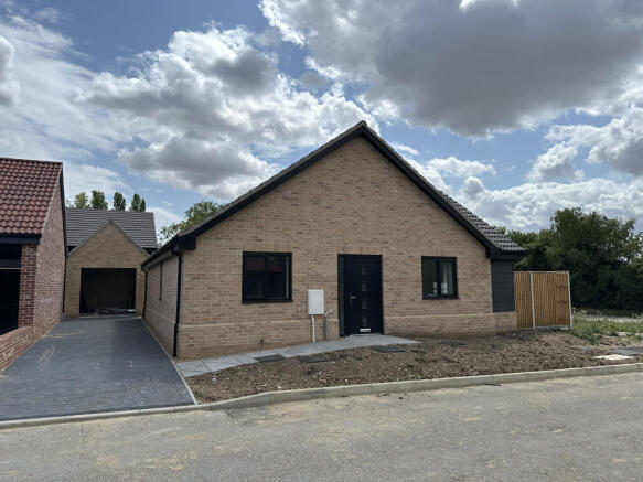 Photo 15-07-2025, 12 46 08 (1)