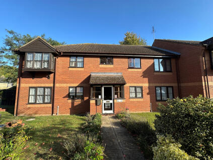 Lucena Court, The Brickfields