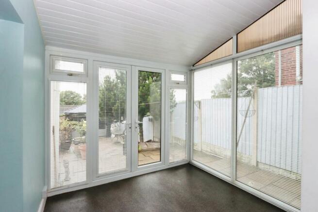 GARDEN ROOM.jpg