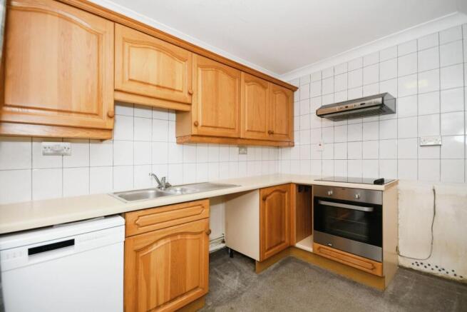KITCHEN 02.jpg