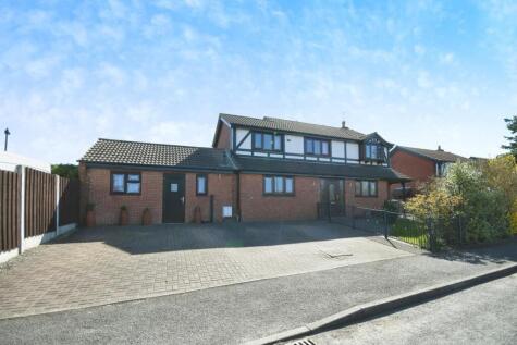 Ridgeway, Clowne, Chesterfield, S43 4BD