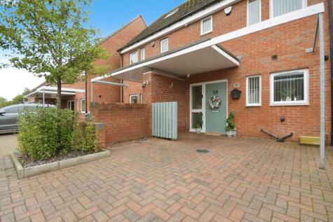 Frecheville Street, Staveley, Chesterfield, S43 3XF