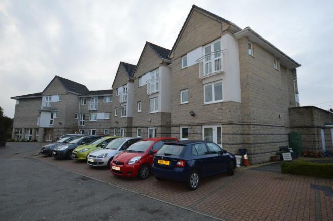 1 Bedroom Apartment For Sale In Stephenson Court Chatsworth