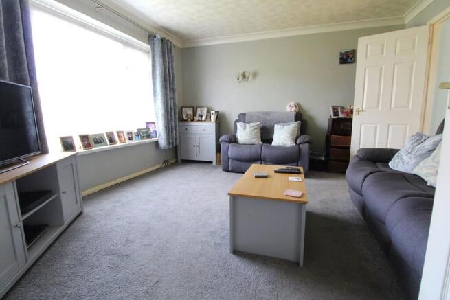 lounge 2
