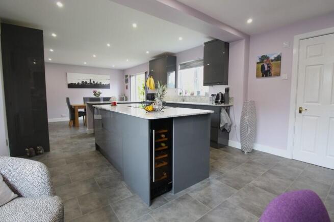 kitchen diner 2