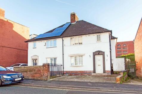 Park Road, Chesterfield, S40