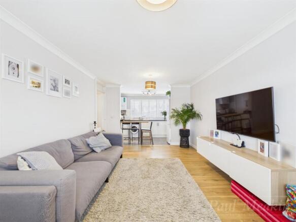 Kitchen/ Reception Room