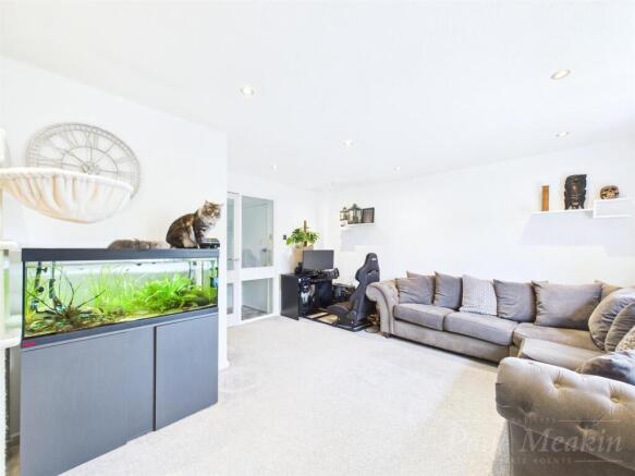 Living/Dining Room