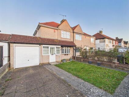 Parkway, New Addington