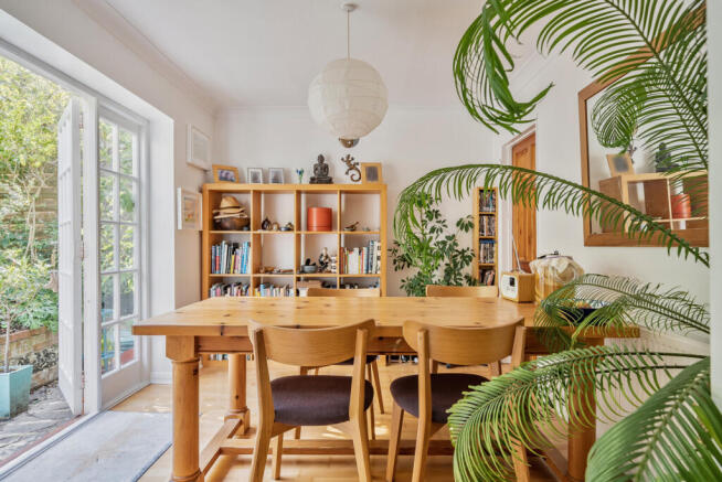 1334480-13-68937d...