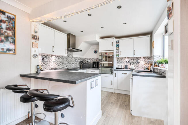 1369313-20-68f24f...