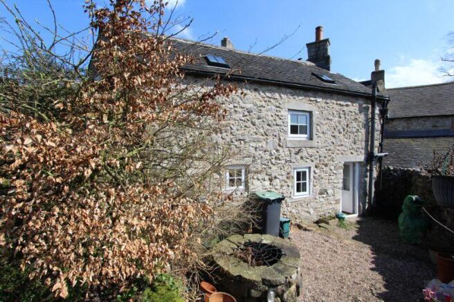 4 Bedroom Cottage For Sale In Ember Lane Bonsall Derbyshire De4