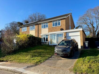 St. Andrews Place, Melton, Woodbridge