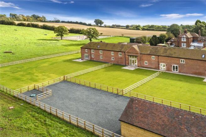 4 Bedroom Barn Conversion For Sale In Dukes Barn Grange Farm