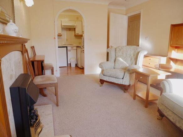Photo 6