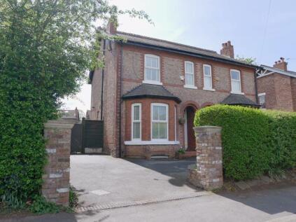 Gatley Road, Gatley