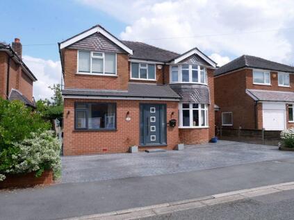 New Hall Avenue, Heald Green
