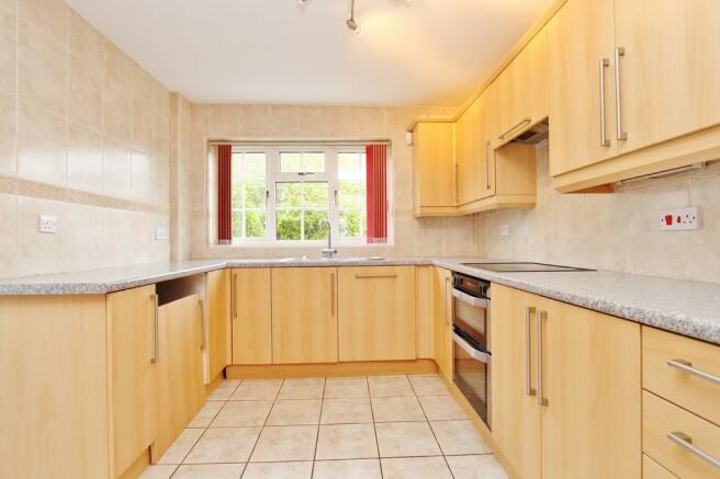 4 Bedroom Detached House For Sale In Helmingham Tamworth B79