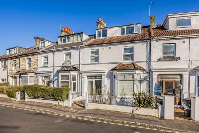 21 Norwich Avenue...