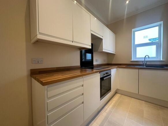 IMG-20251028-WA00...